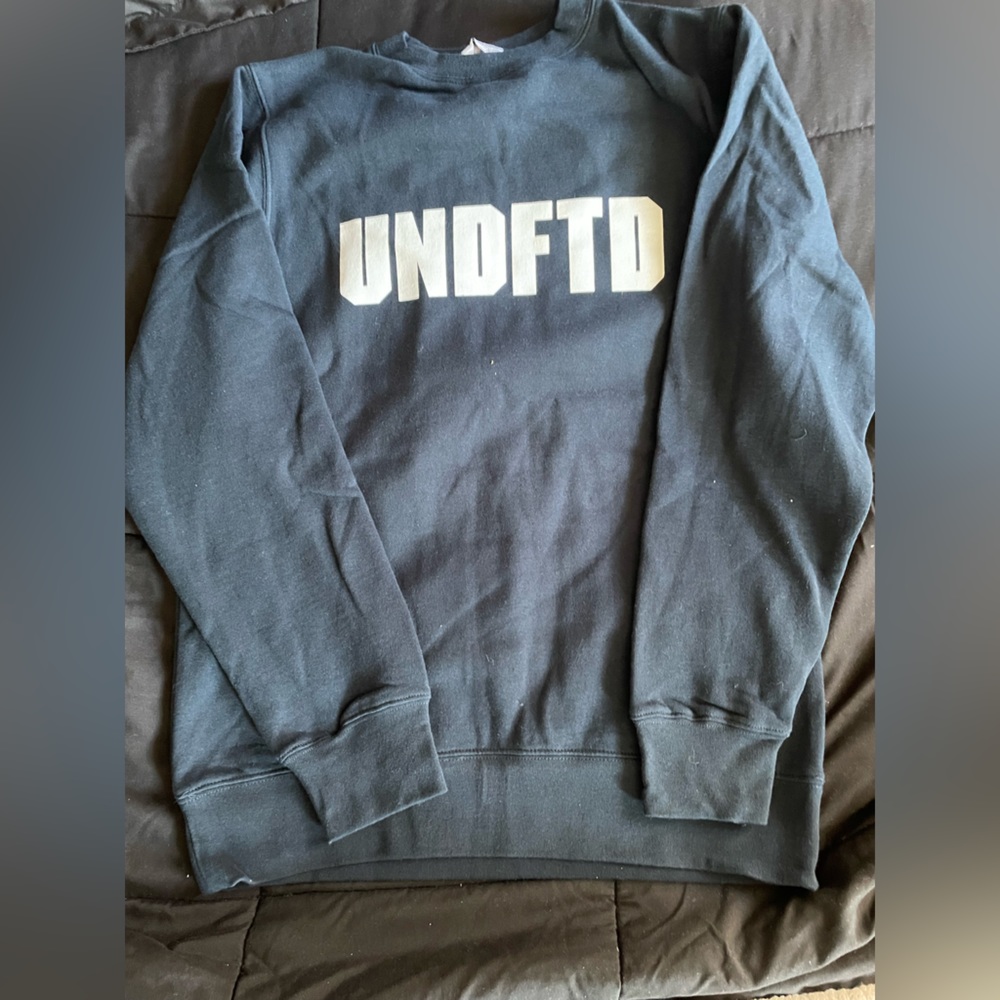 Undefeated Brand New Sweatshirt 🔥🔥